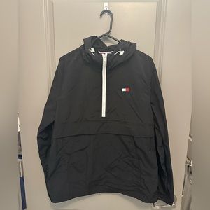 Tommy Hilfigure 1/4 zip pullover with hood